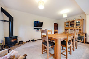 Dining Room - click for photo gallery